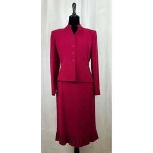 Albert Nipon Womens 2 pc Magenta Suit Size 4